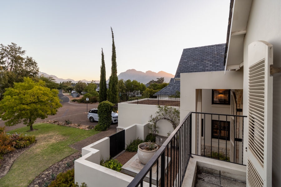 5 Bedroom Property for Sale in Pearl Valley at Val de Vie Western Cape